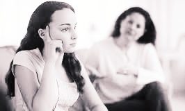 أمهات بحاجة لحنان الأمومة