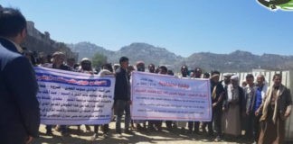 أهالي” بيوت العدن “يطالبون السلطات المحلية بحماية المارة وطلاب المدارس وطريق المنطقة الرئيس