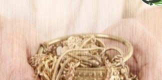 طفلة في إب تعثر على قطع كبيرة من الذهب وتعيده لصاحبته