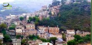 السيول تواصل جرف المنازل في حي وطن بمديرية السدة وسط تجاهل الجهات المعنية