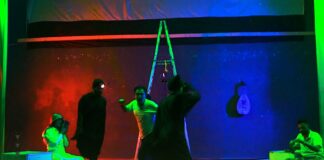 ” مثلث آدم ” عرض مسرحي على خشبة المركز الثقافي بإب